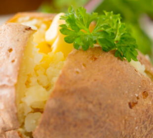 Fun And Creative Ways To Present Microwave Baked Potatoes
