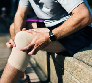 Why Early Knee Care Helps Slow Symptom Progression