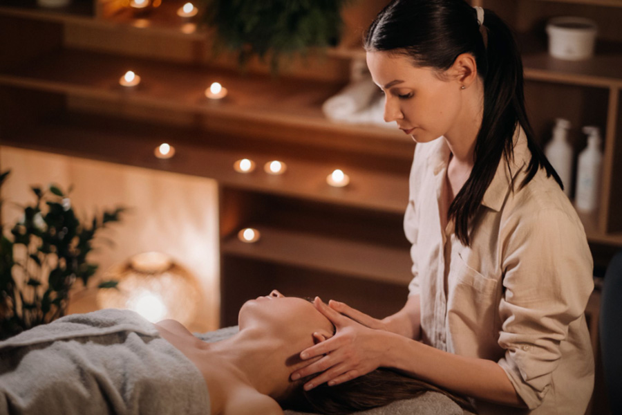 3 Advantages of Choosing a Facial Treatment in Ang Mo Kio at a Wellness Spa