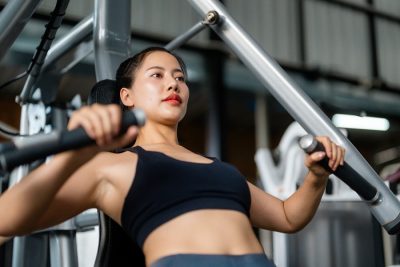 Stronger Chest Starts with Smart Training Habits That Protect Your Body Every Day